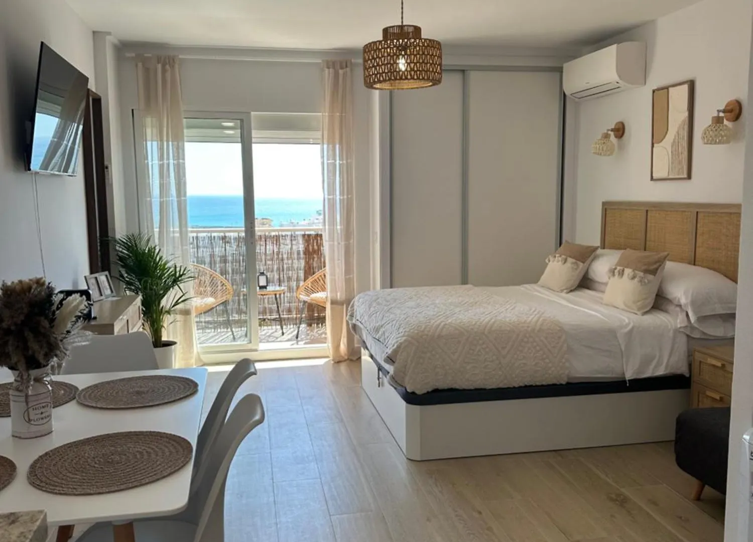 דירה בנאלמדנה Apartamento Jupiter Vistas