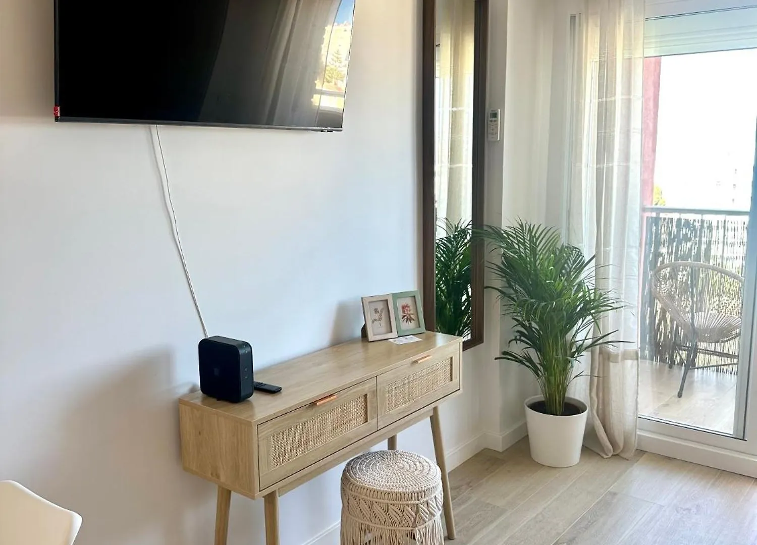 דירה בנאלמדנה Apartamento Jupiter Vistas